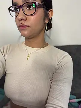 Isabella-Teen's cam snapshot