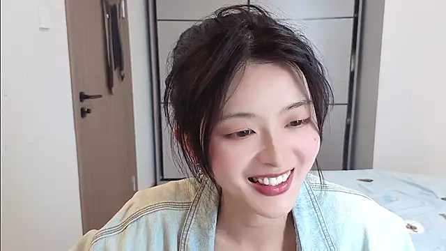 Koikoi___ live sex cam