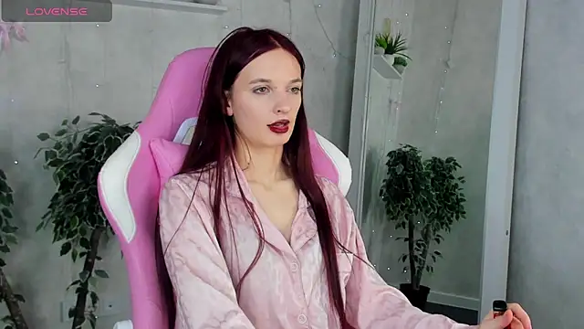 Alicia_Adammss's cam snapshot