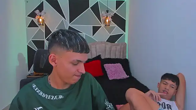 Juan_Nd_Steven live sex cam