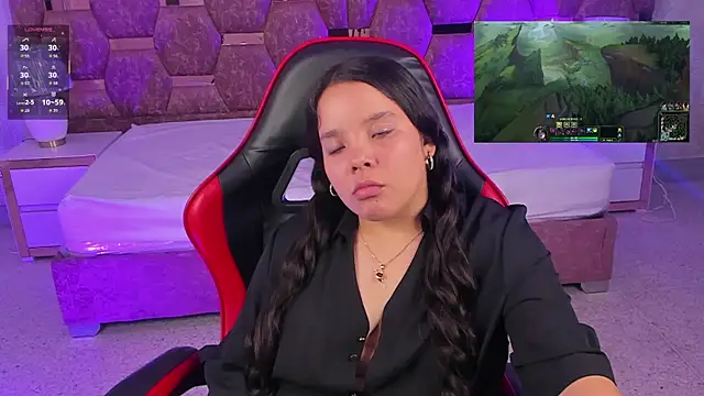 LilyPetite_'s cam snapshot