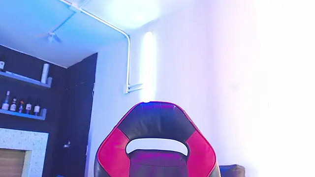 nova_salvatore live sex cam