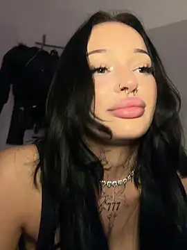 madelinexx live sex cam