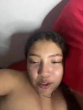 PetiteKattia's cam snapshot