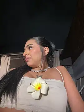 Hilary_pinkk live sex cam