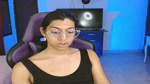 engielphoenis14 live sex cam