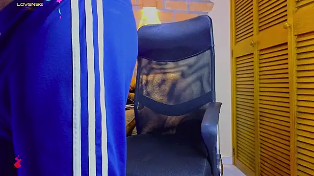 Dylanstonne live sex cam