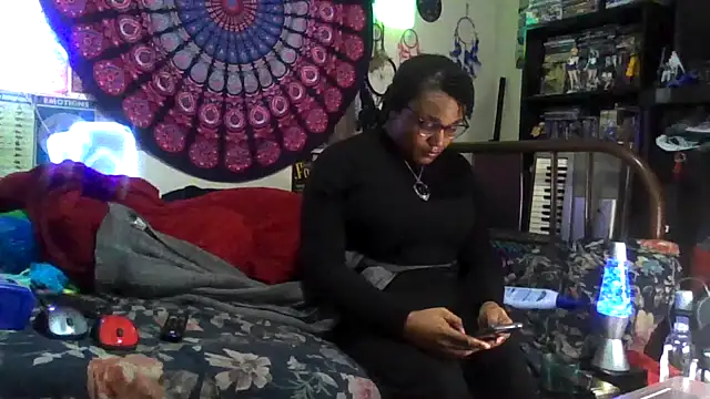 GardeniaFields live sex cam