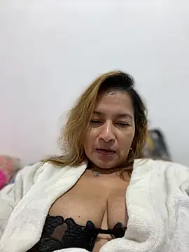 Jlo_69 live sex cam