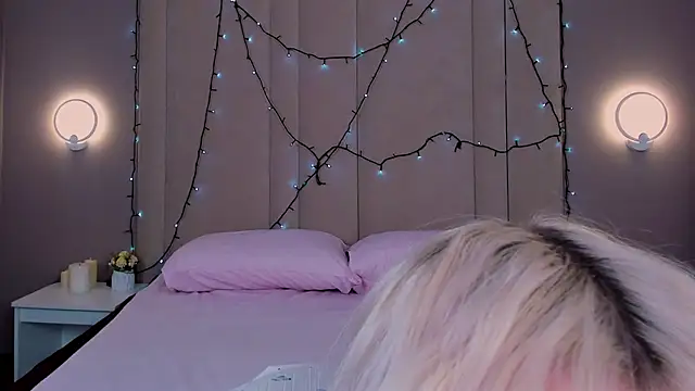 AdeleSilvy's cam snapshot