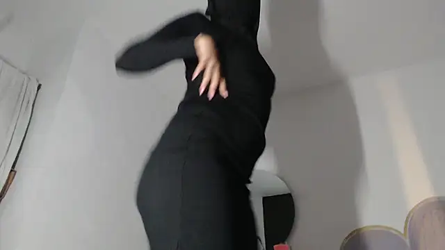 MARYADSUARD live sex cam