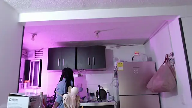 Hellen_dumont live sex cam