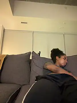 Your_Paris live sex cam