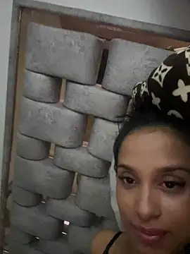 SpinningDomestic live sex cam