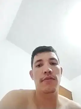 MauroFun925 live sex cam