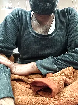 Hairyboyysexy live sex cam