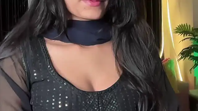 Wow-nisha live sex cam