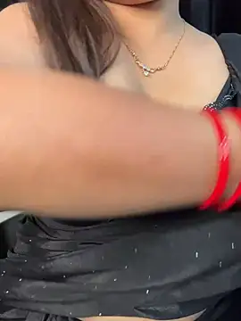 Diya_Chopra live sex cam