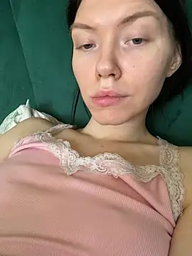 Lisaaa_Alisa live sex cam