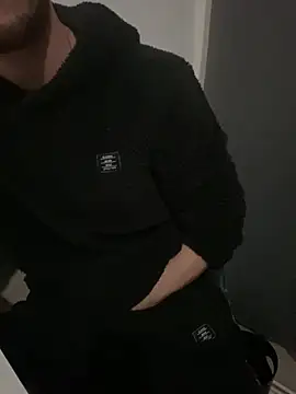 MattMiller28's cam snapshot