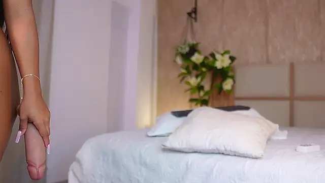 Ana_Maria11 live sex cam