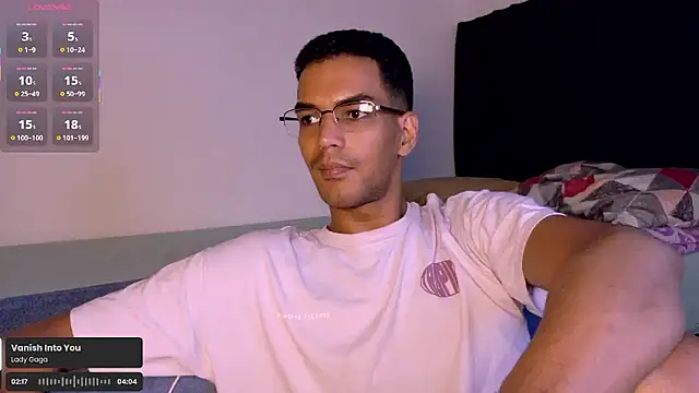 Pikashu7u7's cam snapshot