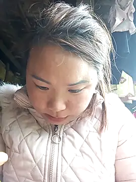 may-squirl's cam snapshot