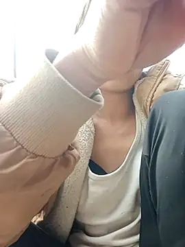 Andrea-688's cam snapshot