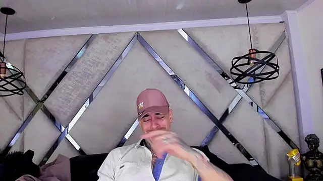 VinzenzRizzo live sex cam