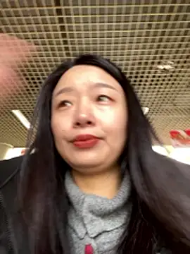 Qrooo's cam snapshot