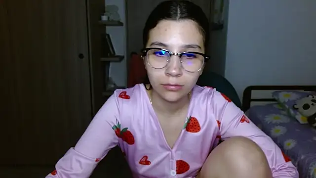 mia__lopez_'s cam snapshot