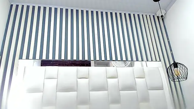 camila__herrera live sex cam