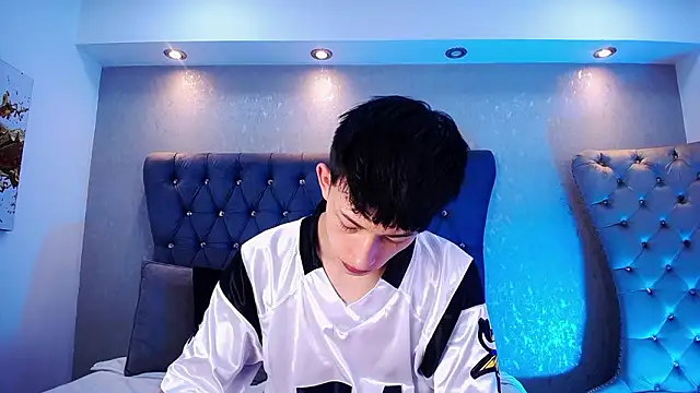 MaikCarver live sex cam