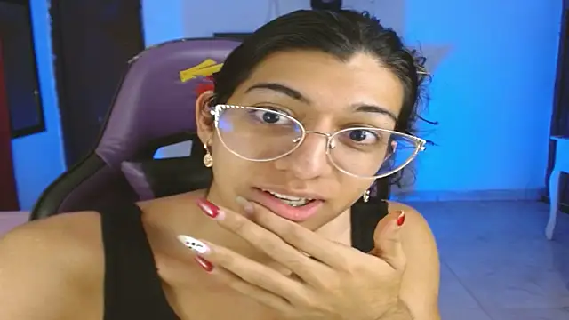 engielphoenis14 live sex cam