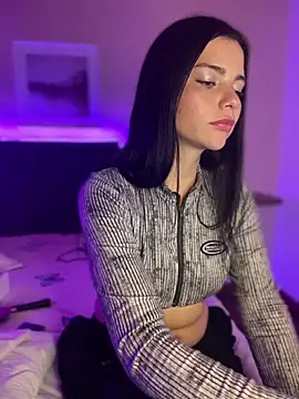 Adhaira_pink10's cam snapshot