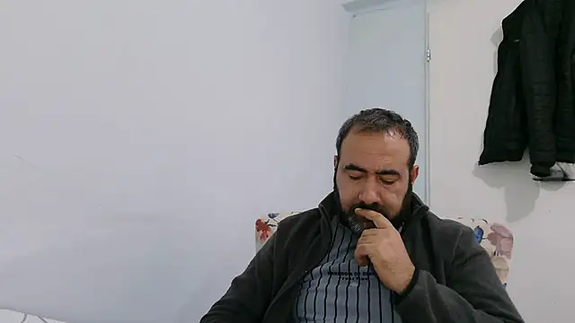 big_snakee live sex cam