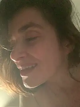 Liloo8923 live sex cam