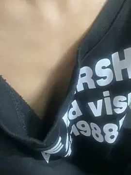 Mina048 live sex cam