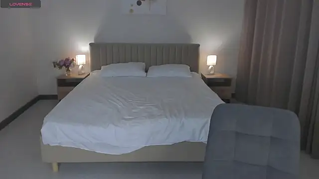 ChloeAlba's cam snapshot