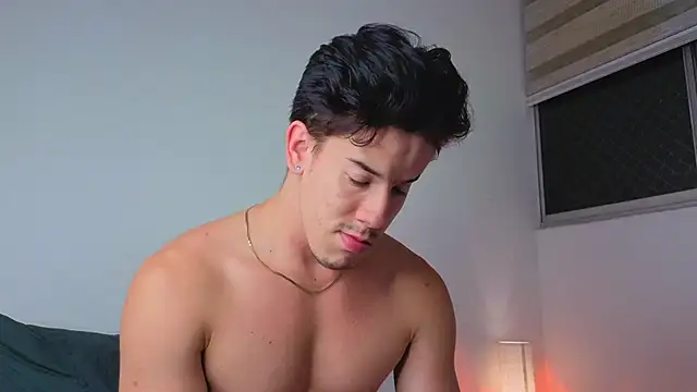 maxxcooper1 live sex cam