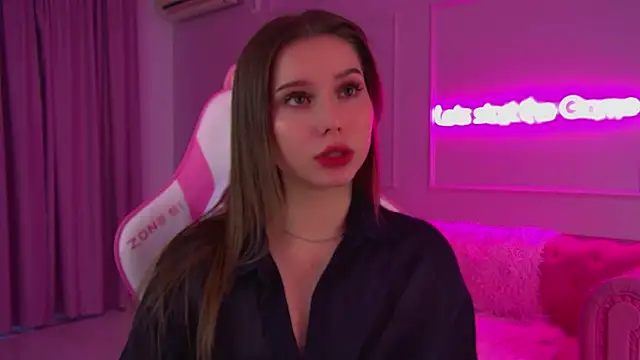 DianaVert's cam snapshot