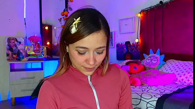 alisson_zafiro_'s cam snapshot