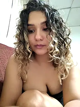 BrendaGirs's cam snapshot