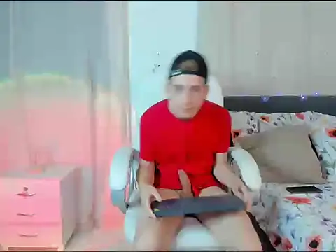 ThiagooJames's cam snapshot