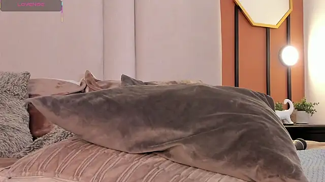 Scarlett_musik's cam snapshot