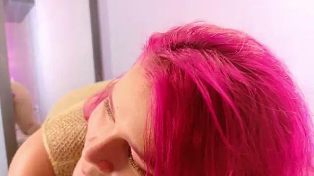 VictoriaCherry's cam snapshot