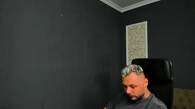 BrianHunts live sex cam