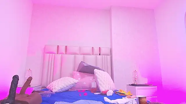 _carolina_fox's cam snapshot