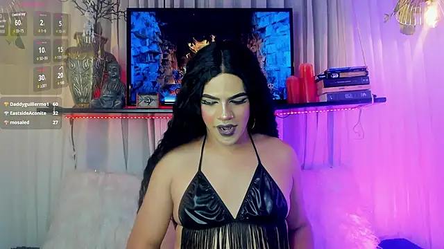 Bella-trix live sex cam