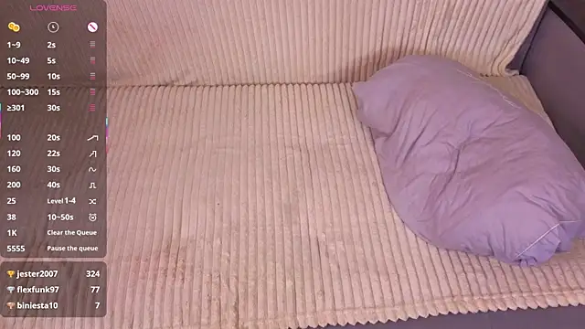 GiseleLamos live sex cam